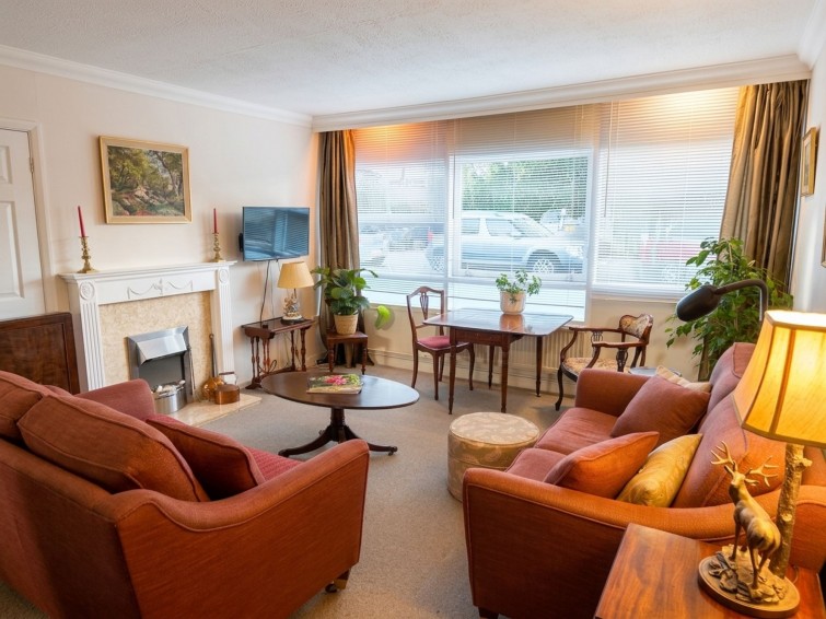2 Dryden Court Parkleys, Richmond