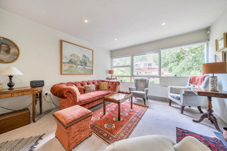 14 Marlowe Court Parkleys, Richmond