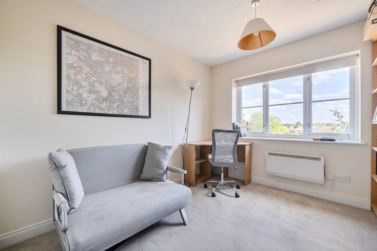 20 Camel Grove, Kingston Upon Thames