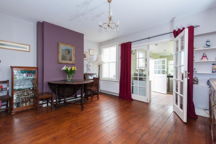 24 New Road, Richmond