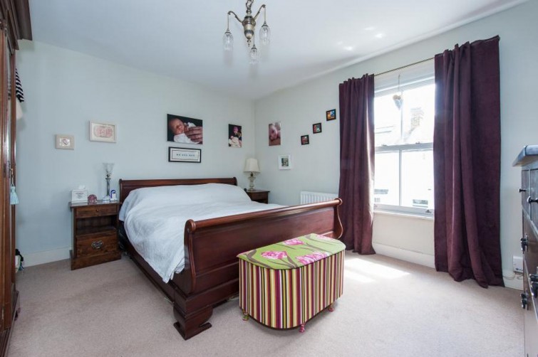 24 New Road, Richmond