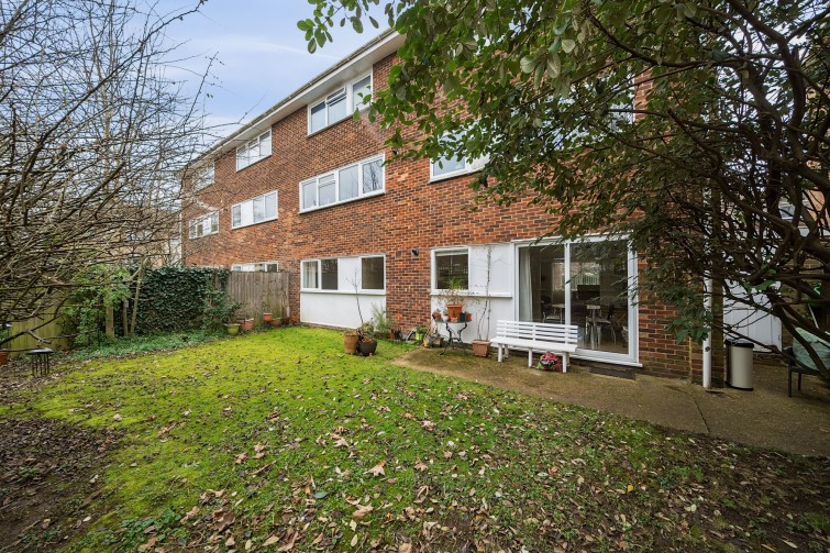 12 Willow Bank, Richmond