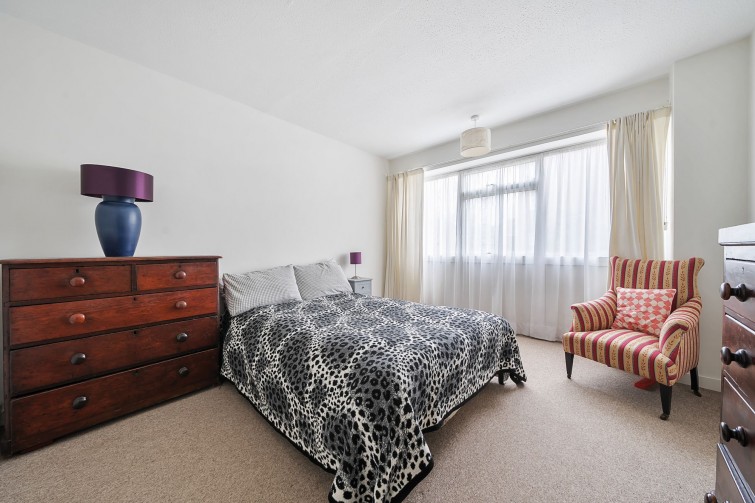 12 Willow Bank, Richmond