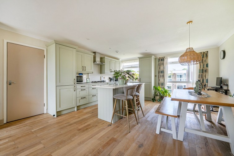 6 Rushmead, Richmond