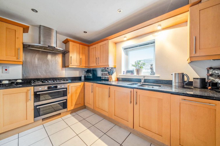 Flat 1, Kew Court Richmond Road, Kingston Upon Thames