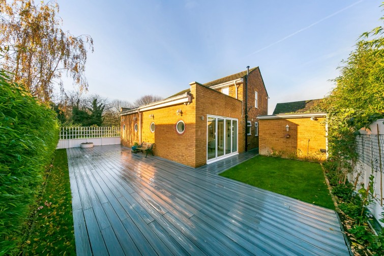 8 Thamesgate Close, Richmond