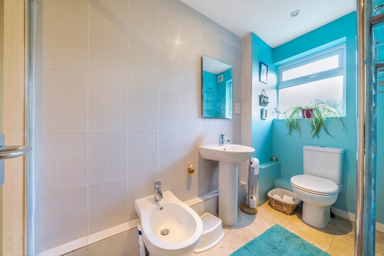 12 Breamwater Gardens, Richmond