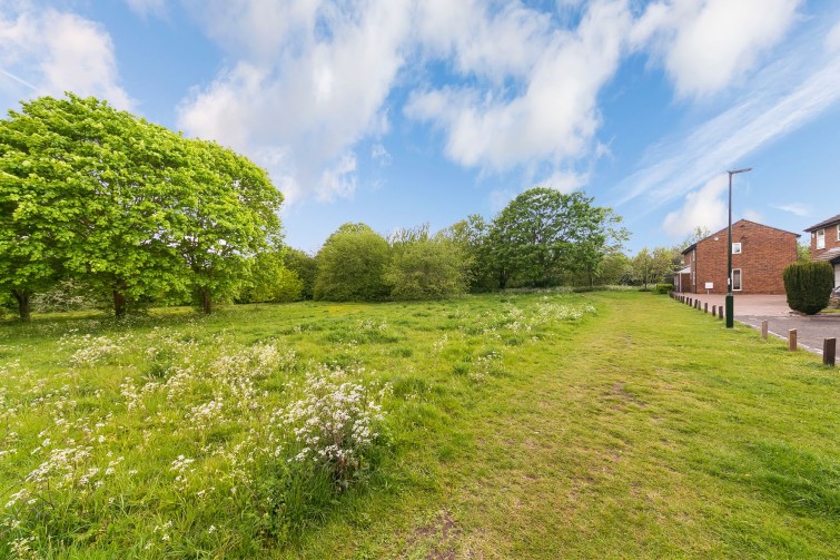 13 Thamesgate Close, Richmond