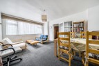 1 Royal Court Deer Park Close, Kingston Upon Thames