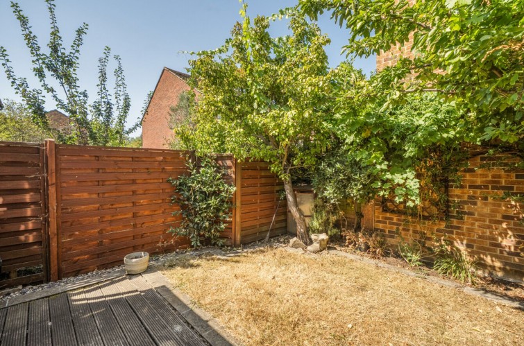 5 Fisherman Close, Richmond