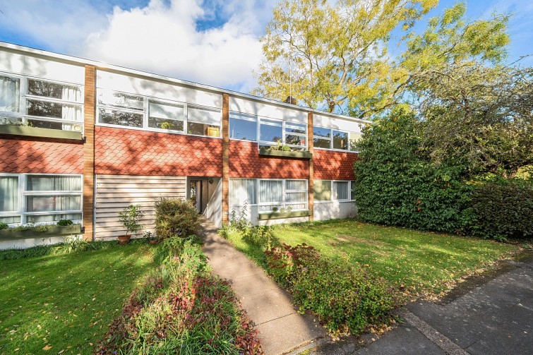 2 Brooke Court Parkleys, Richmond