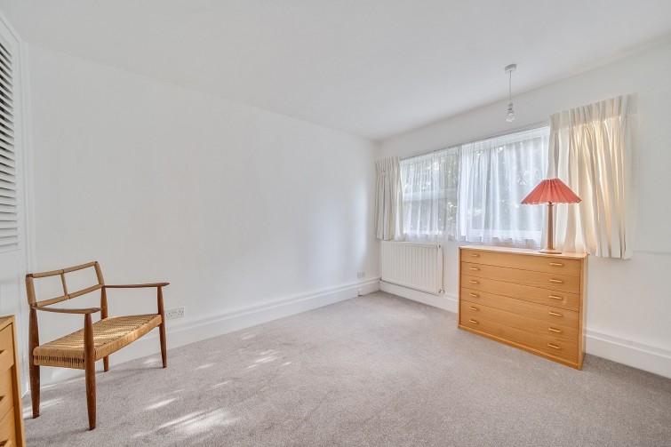 2 Brooke Court Parkleys, Richmond