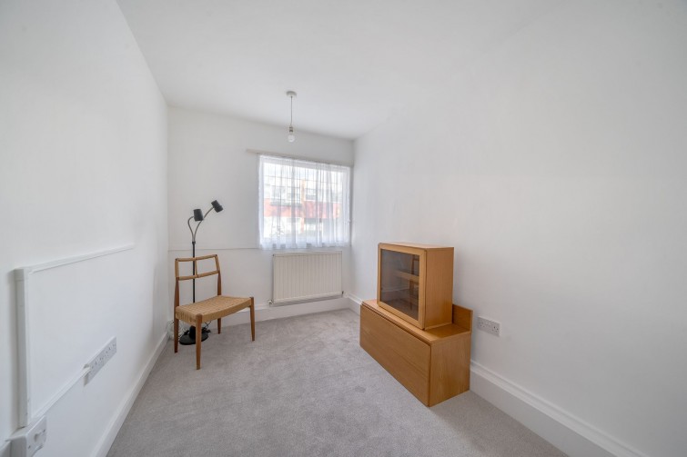 2 Brooke Court Parkleys, Richmond