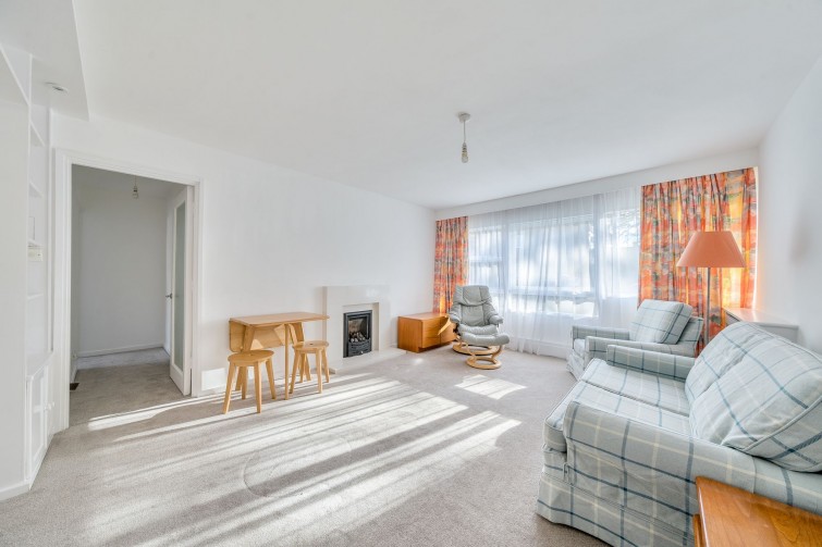 2 Brooke Court Parkleys, Richmond