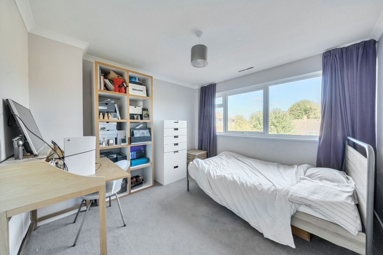 14 Breamwater Gardens, Richmond
