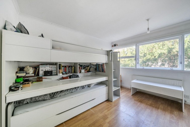 4 Tennyson Court Parkleys, Richmond