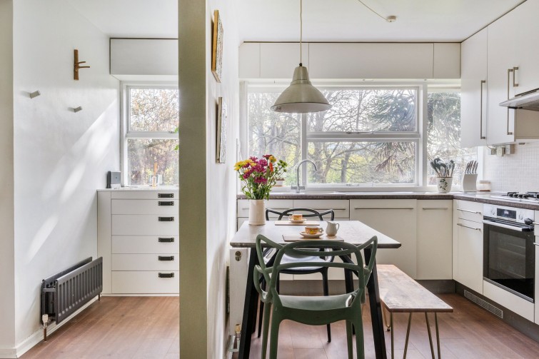 4 Tennyson Court Parkleys, Richmond