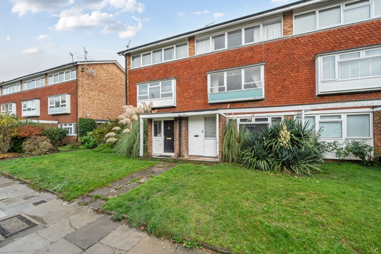 8 Simpson Road, Richmond