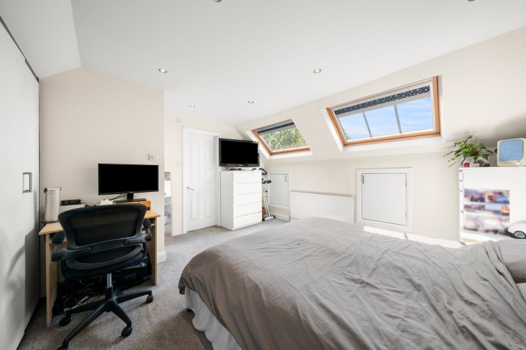 Flat 9, Queens Court Queens Road, Kingston Upon Thames