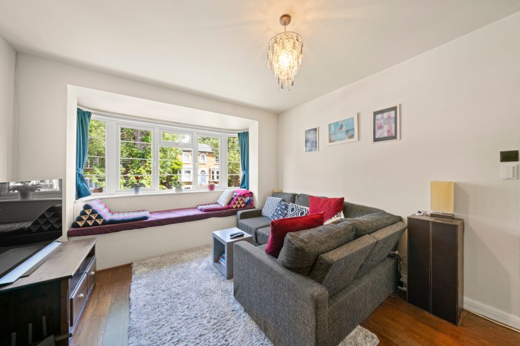 Flat 9, Queens Court Queens Road, Kingston Upon Thames