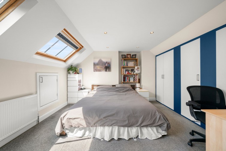 Flat 9, Queens Court Queens Road, Kingston Upon Thames