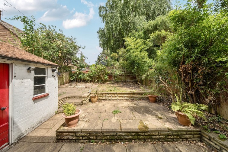 32 Clifford Road, Richmond