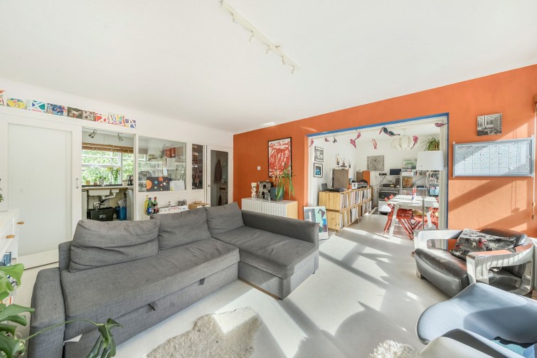 7 Dryden Court Parkleys, Richmond