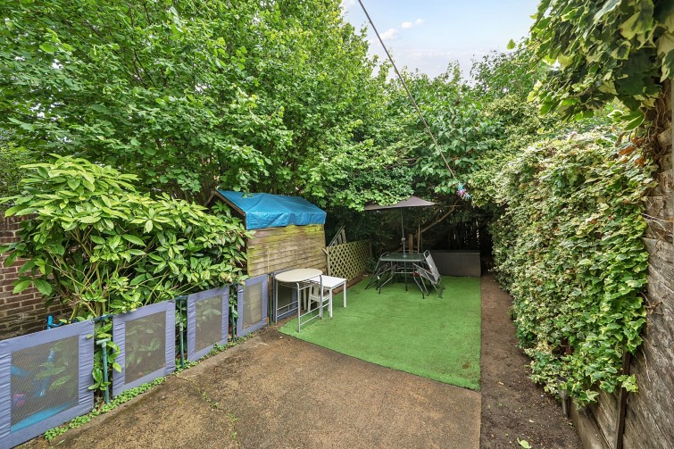 303 Park Road, Kingston Upon Thames