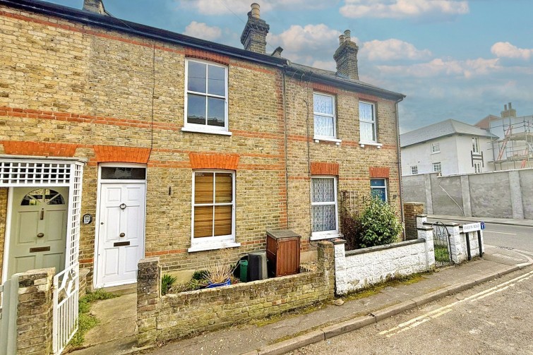 11 Evelyn Road, Ham
