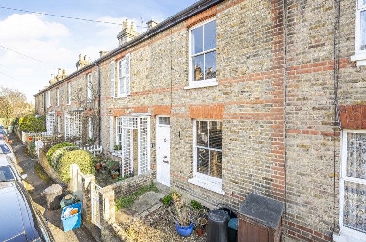 11 Evelyn Road, Ham