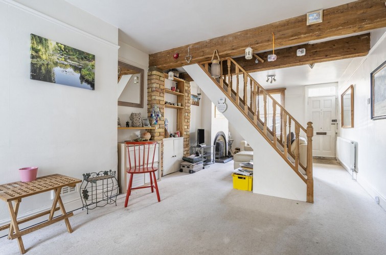 11 Evelyn Road, Ham