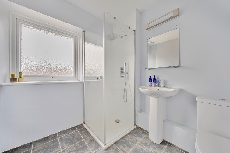 6 Watermill Close, Richmond