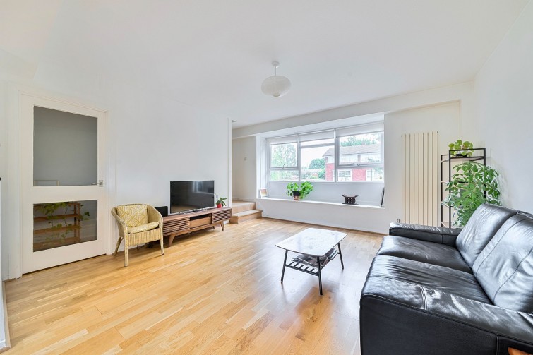 6 Watermill Close, Richmond