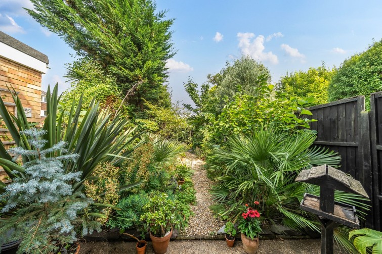220 Ashburnham Road, Richmond