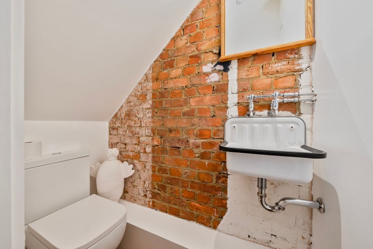 220 Ashburnham Road, Richmond