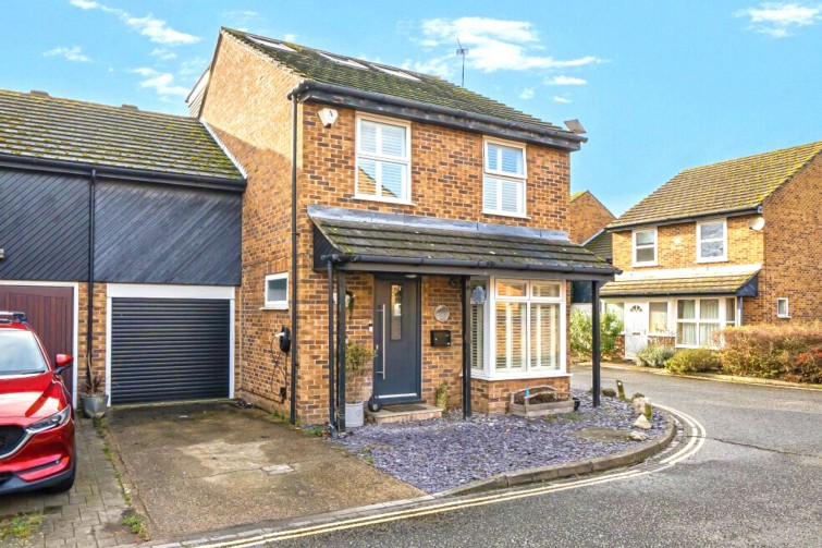 6 Thamesgate Close, Richmond