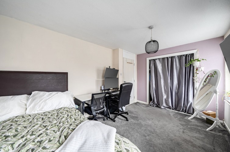 6 Thamesgate Close, Richmond