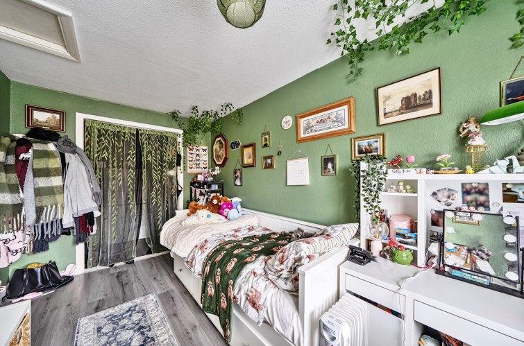 6 Thamesgate Close, Richmond