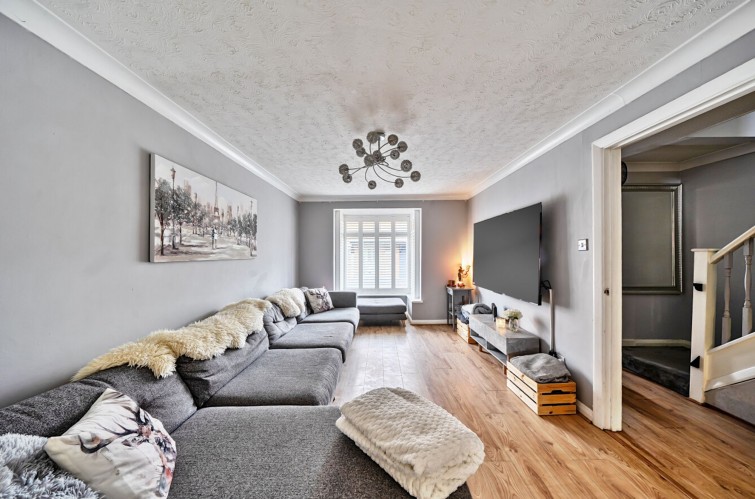 6 Thamesgate Close, Richmond