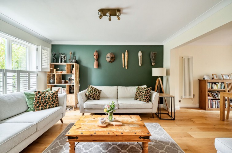 28 Tangmere Grove, Kingston Upon Thames