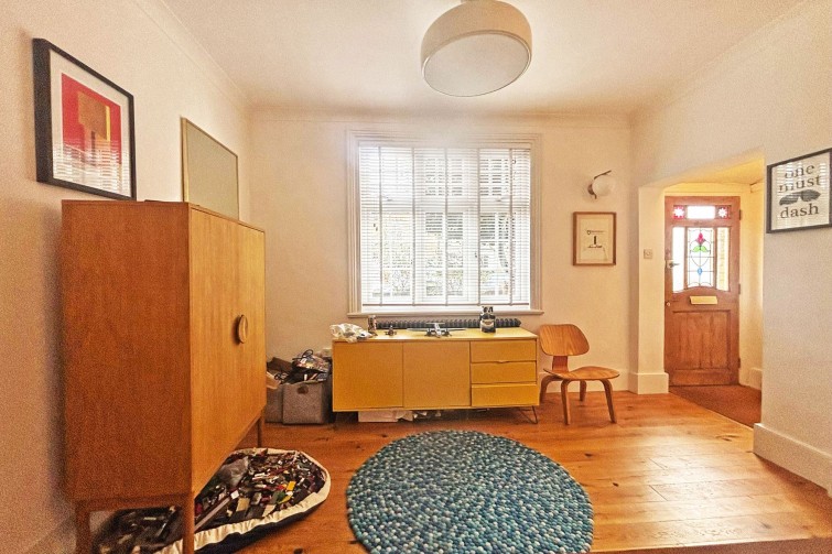 19 Lock Road, Richmond