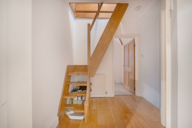 19 Lock Road, Richmond