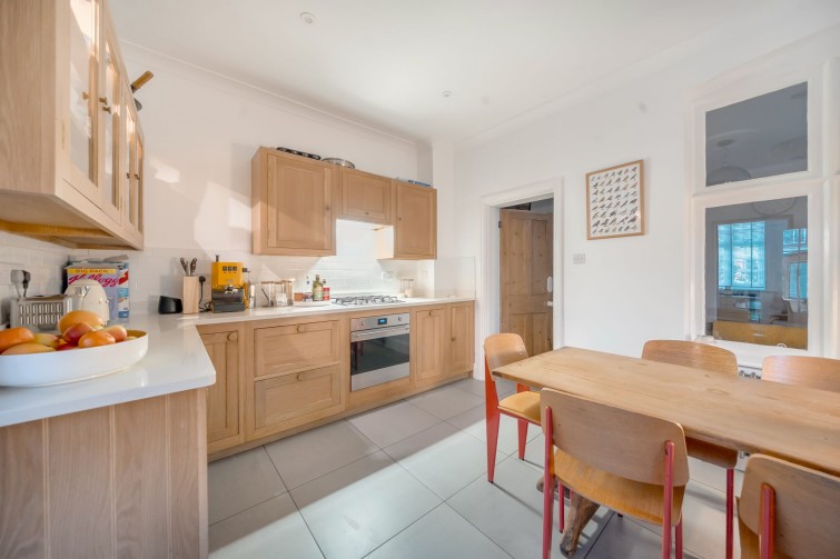 19 Lock Road, Richmond