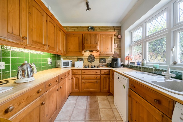 4 Dysart Avenue, Kingston Upon Thames