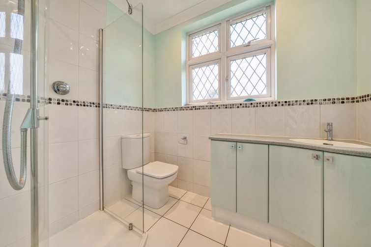 4 Dysart Avenue, Kingston Upon Thames
