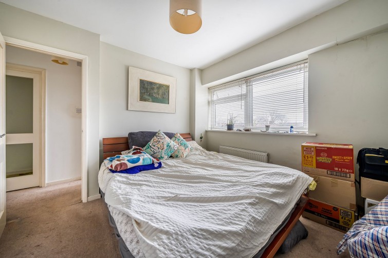 65 Perryfield Way, Richmond