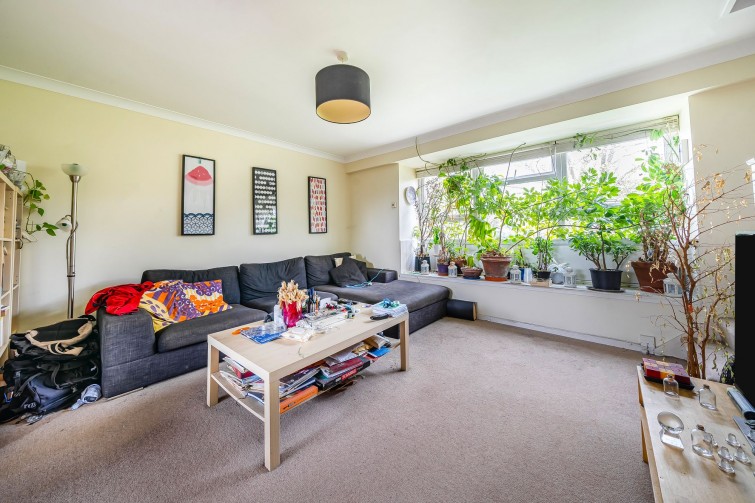 65 Perryfield Way, Richmond