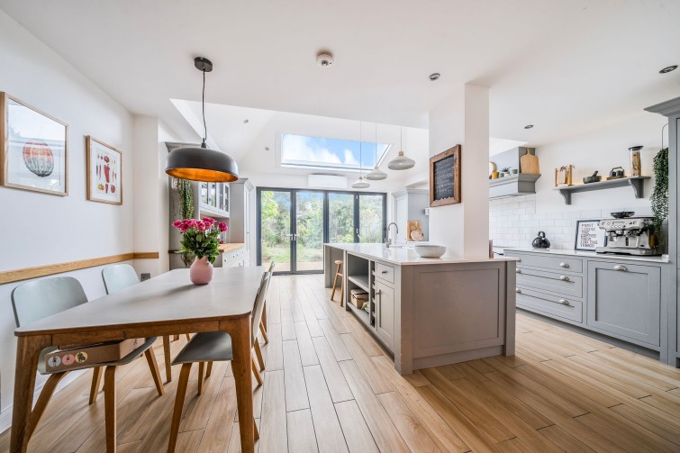 26 Barnfield Avenue, Kingston Upon Thames