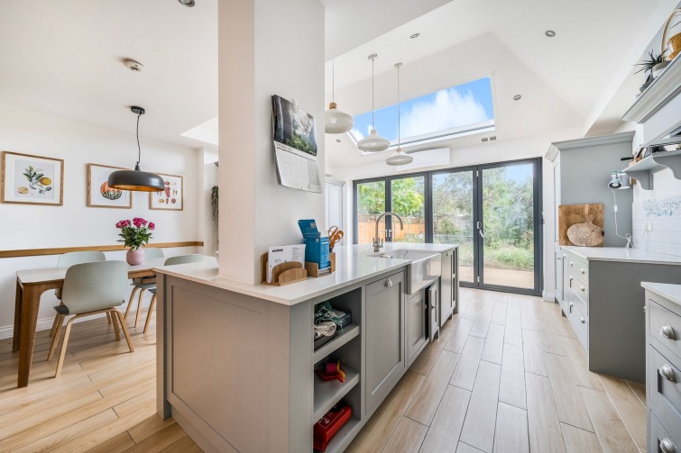 26 Barnfield Avenue, Kingston Upon Thames