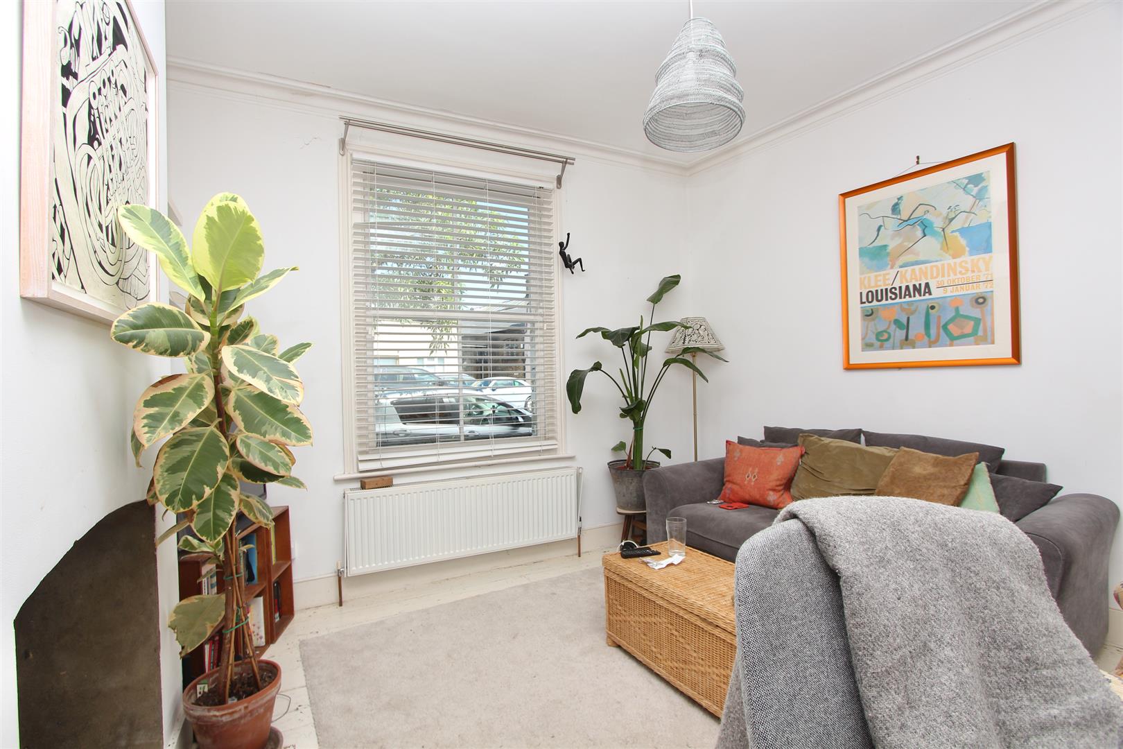 View full details for Belfast Road, N16